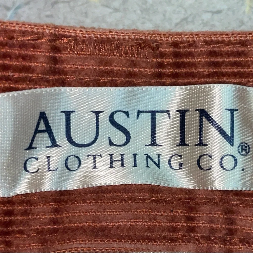 Austin clothing co. Brown Corduroy Skirt
Women’s size 6 - Picture 9 of 9